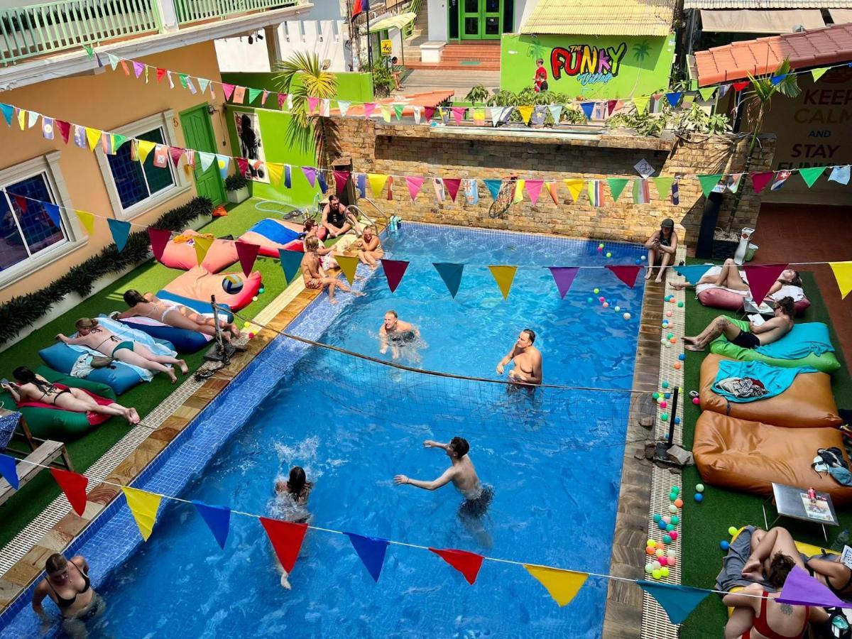 Hostel The Funky Village (adults Only) *